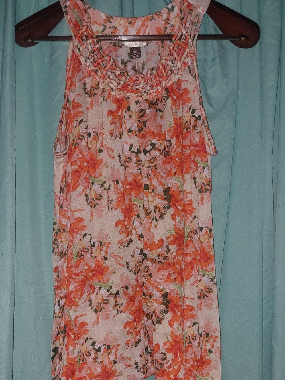 White Stag Women's Sleeveless Floral Blouse Small